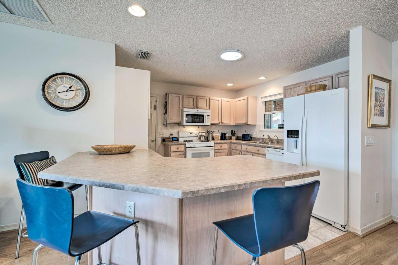 Home In The Villages With Lanai And Private Hot Tub! Bagian luar foto