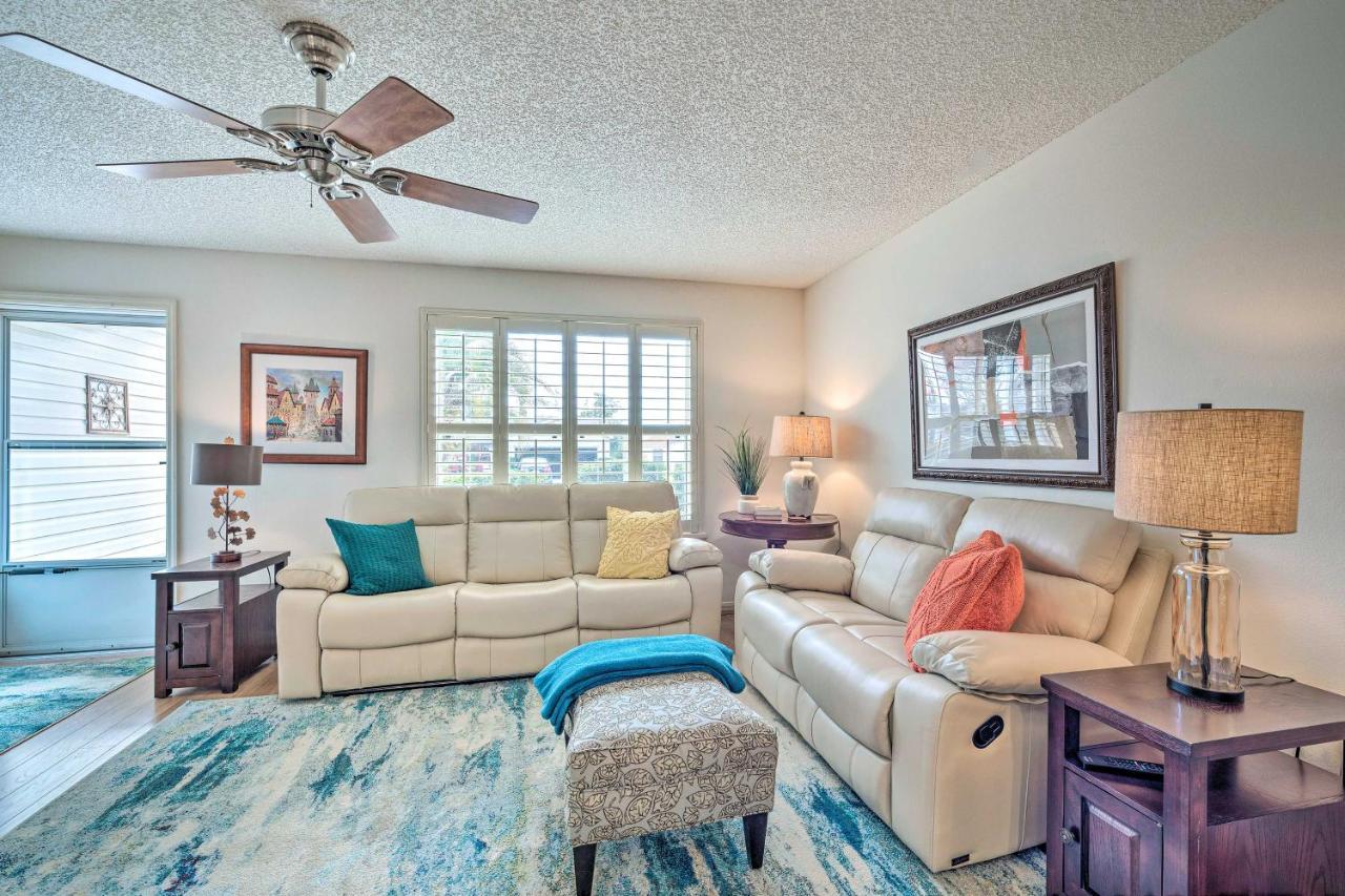 Home In The Villages With Lanai And Private Hot Tub! Bagian luar foto
